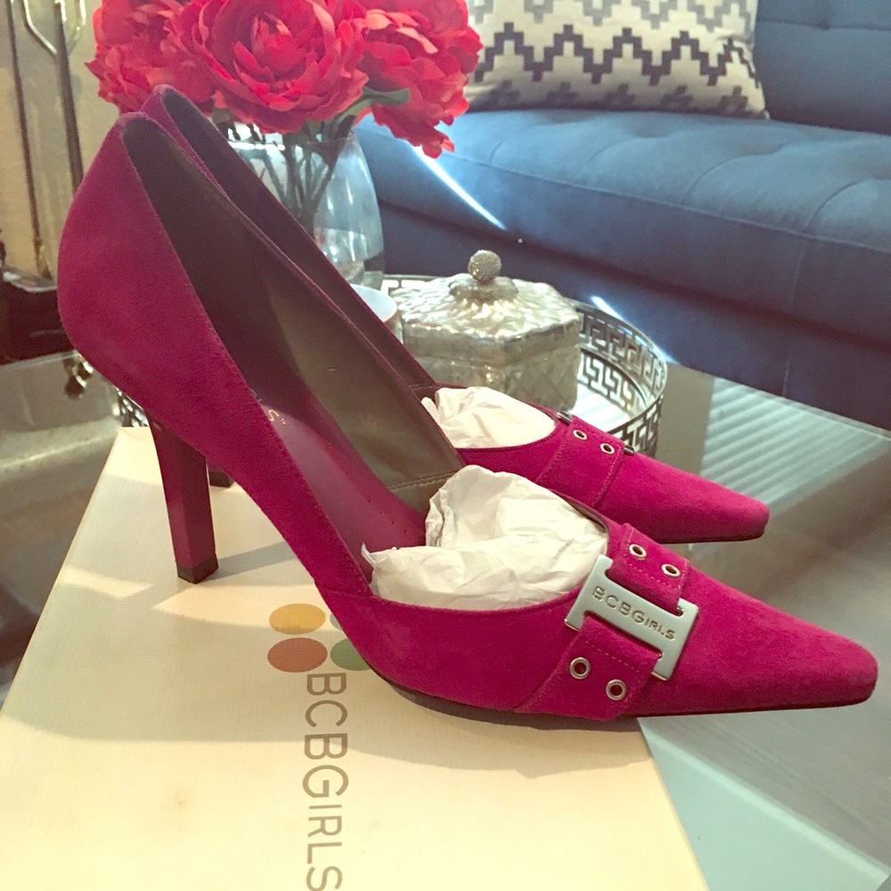 BCBG heels